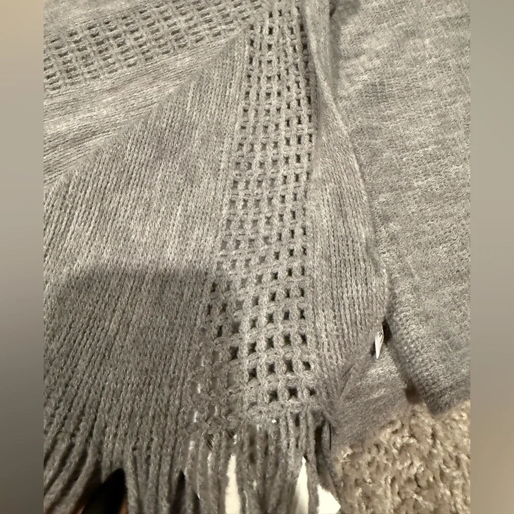 NWT Calvin Klein Scarf